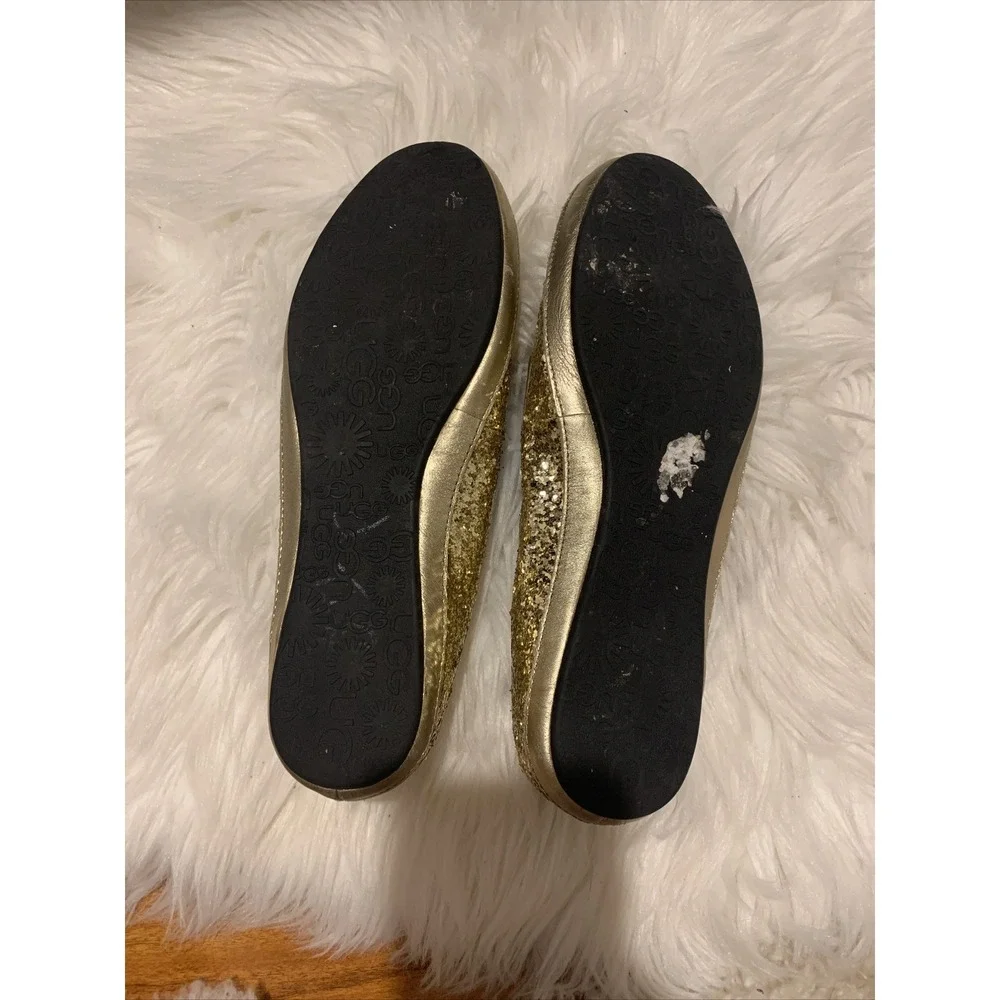 UGG Alloway Glitter Flats Shoes Size 8 Metallic Gold Slip On Sheepskin Comfy GUC